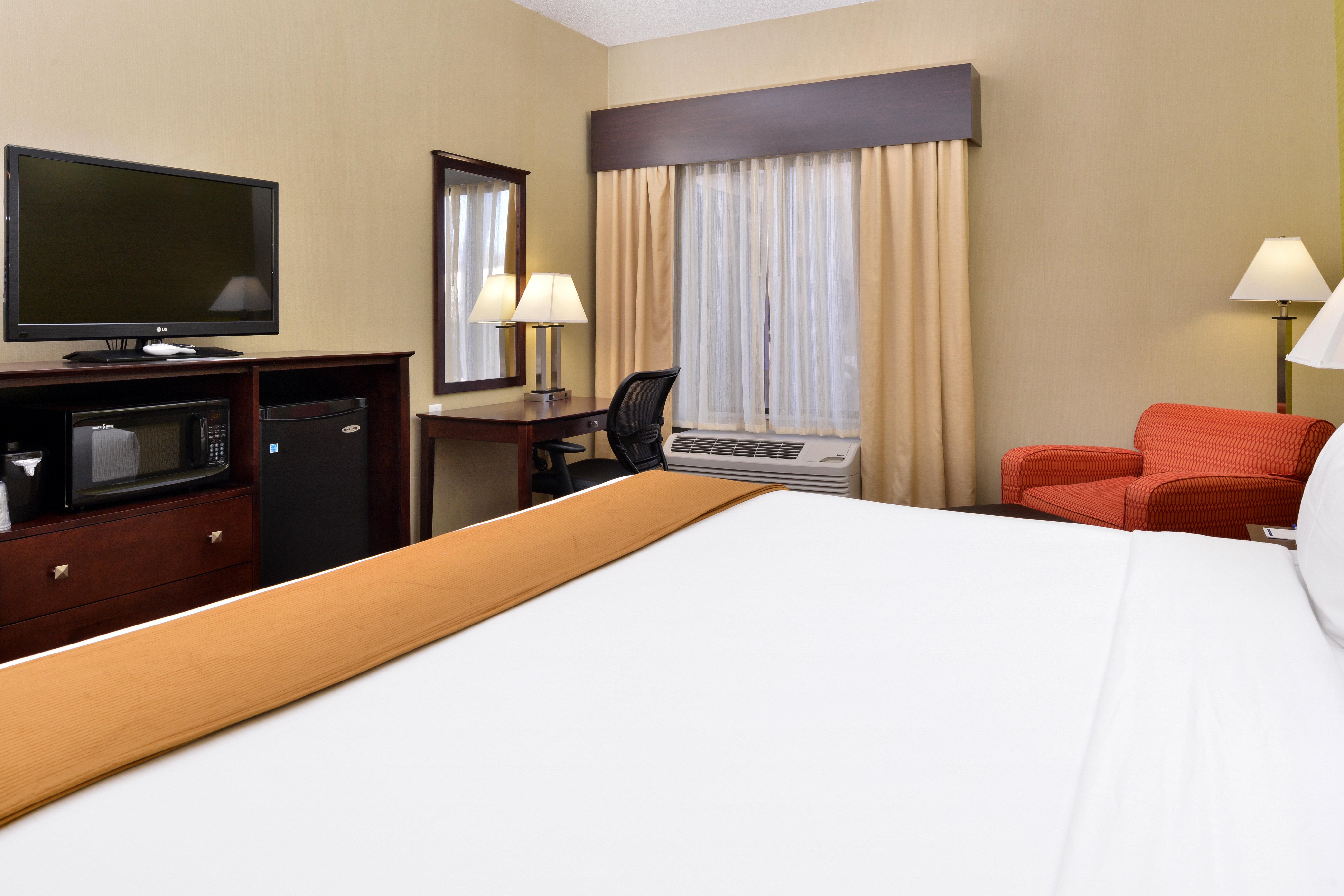 Holiday Inn Express Hotel & Suites Indianapolis W - Airport Area By Ihg Екстер'єр фото