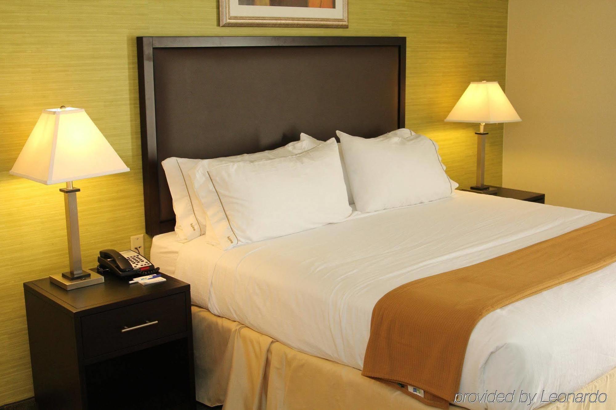 Holiday Inn Express Hotel & Suites Indianapolis W - Airport Area By Ihg Екстер'єр фото